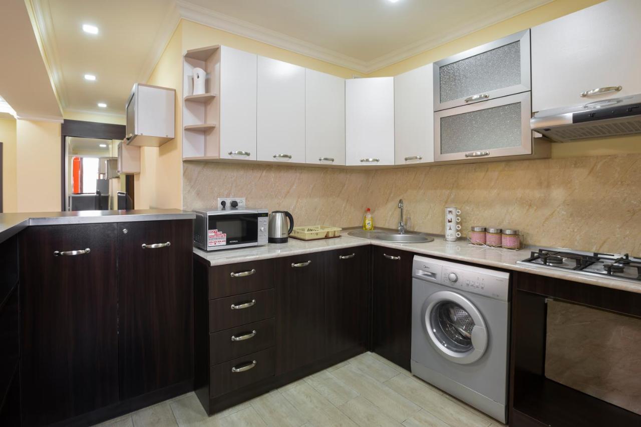 Umba Apartment N5 - Balcony And Mount Ararat View Jerevan Buitenkant foto