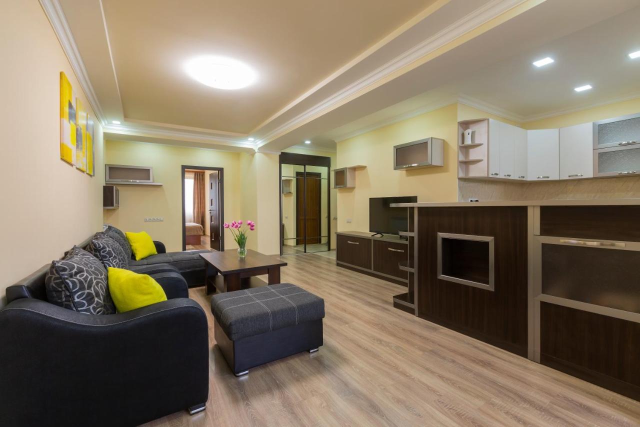 Umba Apartment N5 - Balcony And Mount Ararat View Jerevan Buitenkant foto